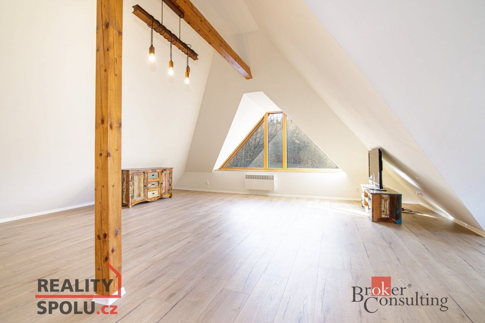 3+kk, Horní Lhota, 134 m²