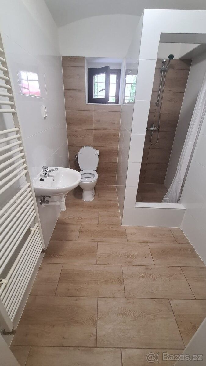 Byty, Chabařovice, 403 17