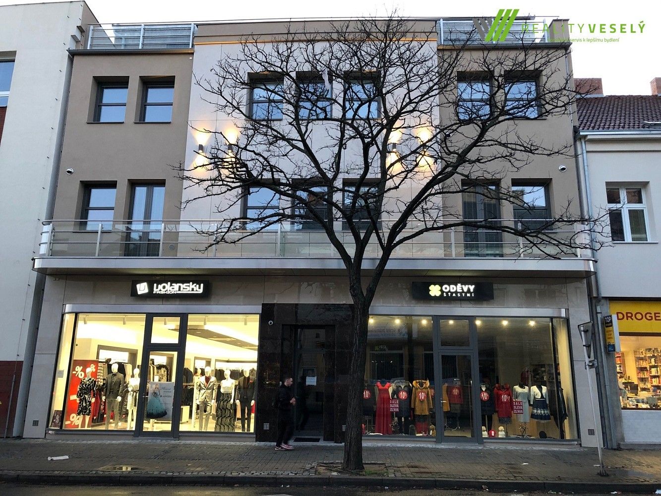 Pronájem byt 1+kk - Hodonín, 41 m² - 1