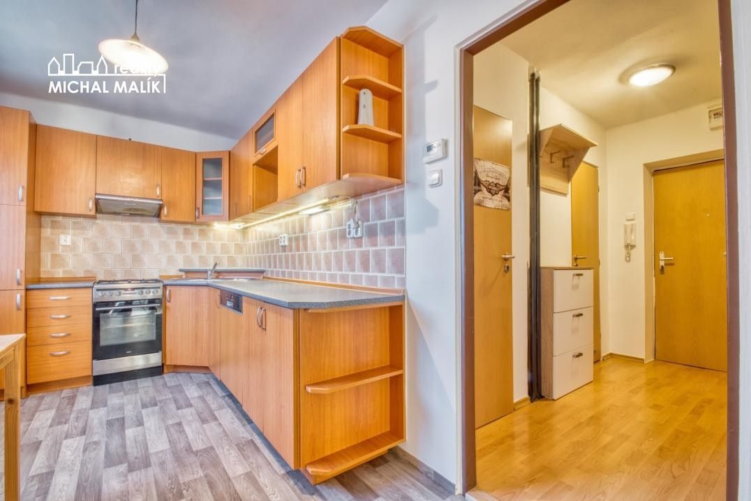 Pronájem byt 2+1 - Nádražní, Hranice, 47 m²