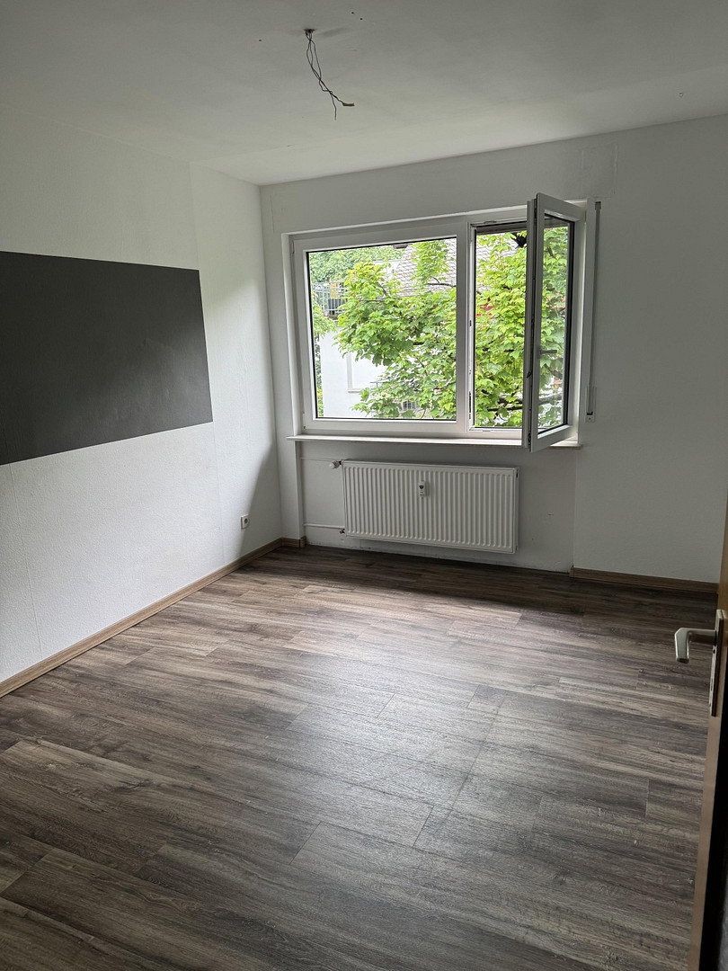Byt 4+1 · 110 m² · , Hessen - 4