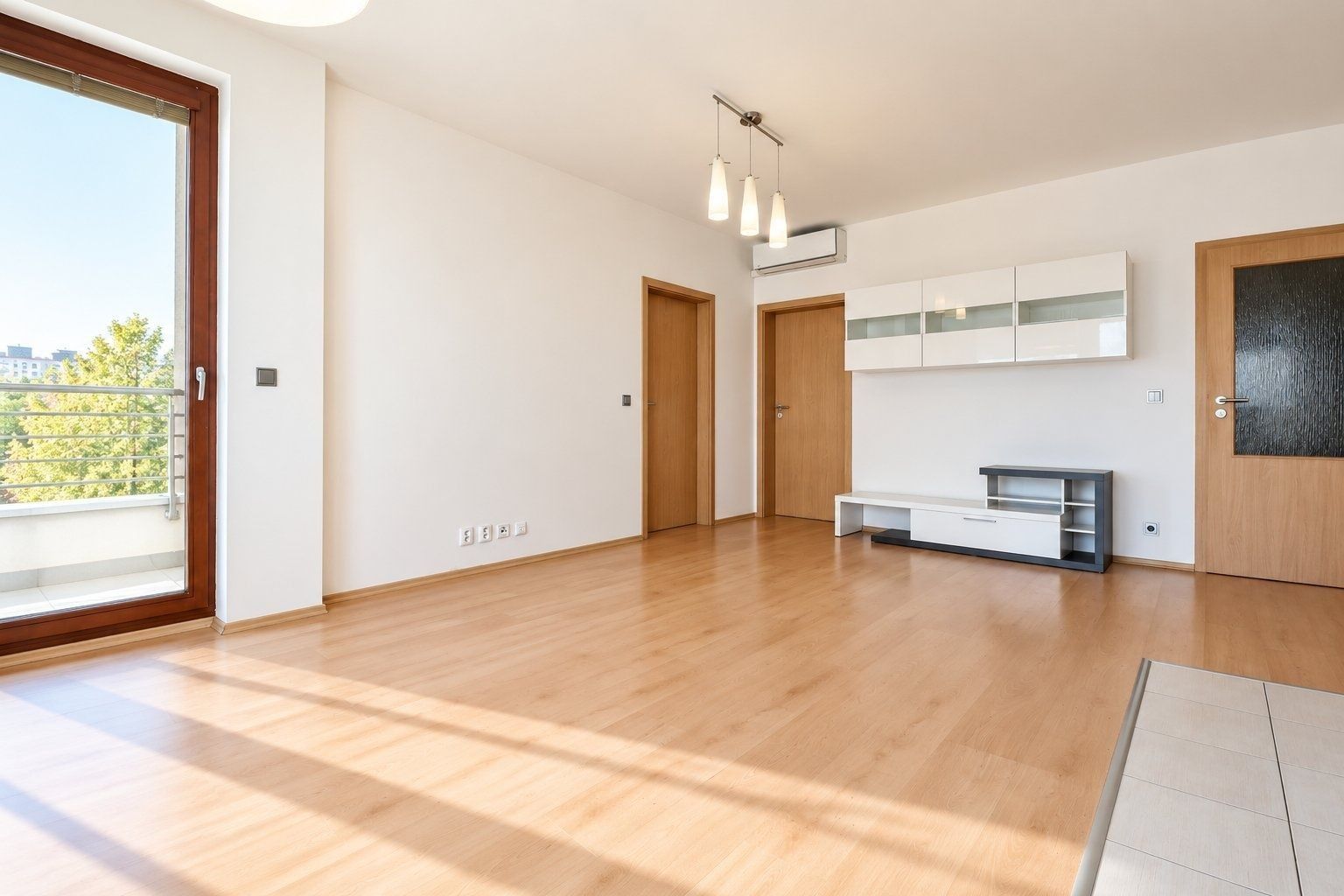 Pronájem byt 3+kk - Jana Přibíka, Praha - Vysočany, 65 m² - 5