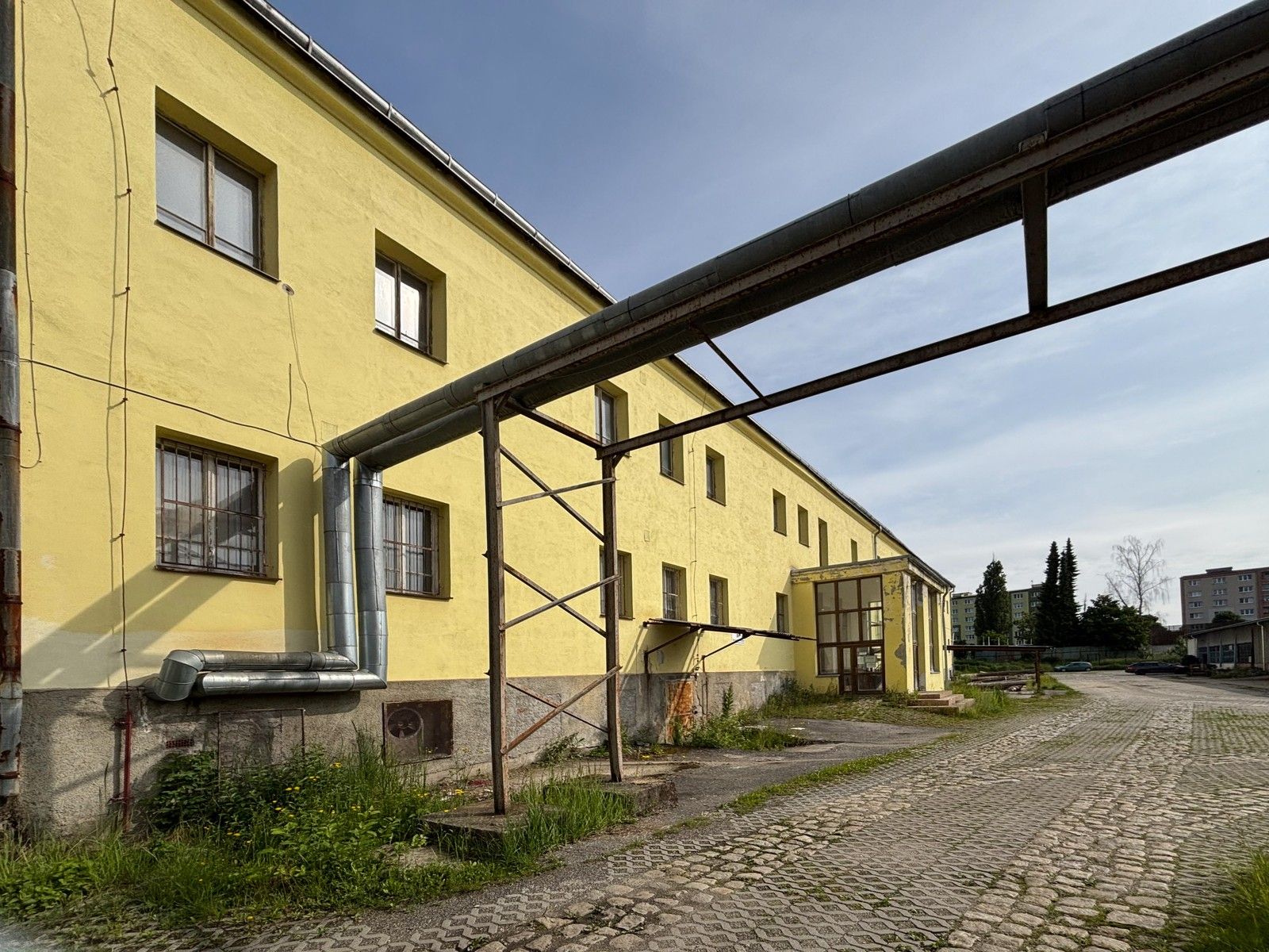Sklady, Tovární, Chodov, 237 m²