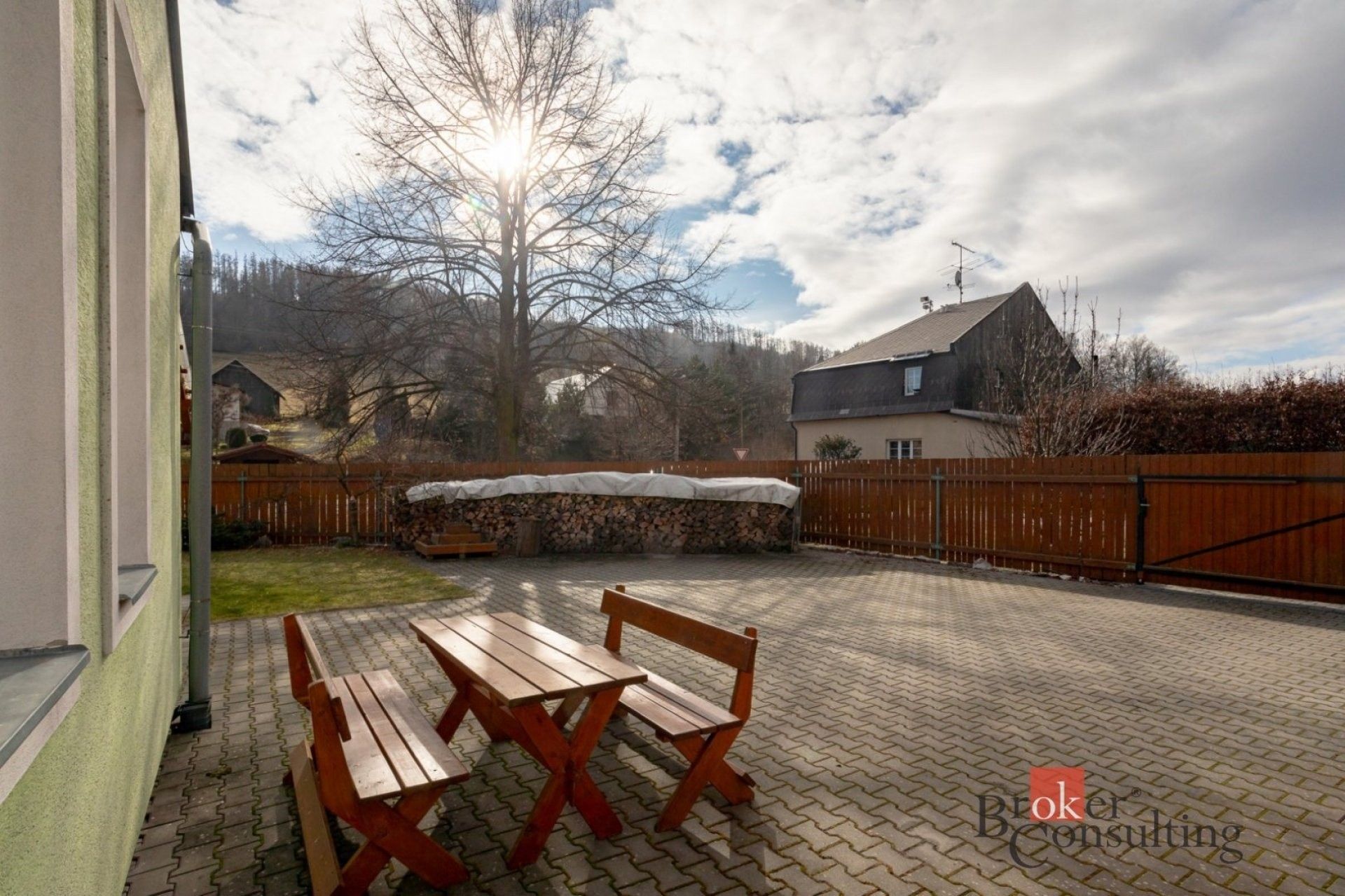 Prodej rodinný dům - Krasov, 268 m² - 5