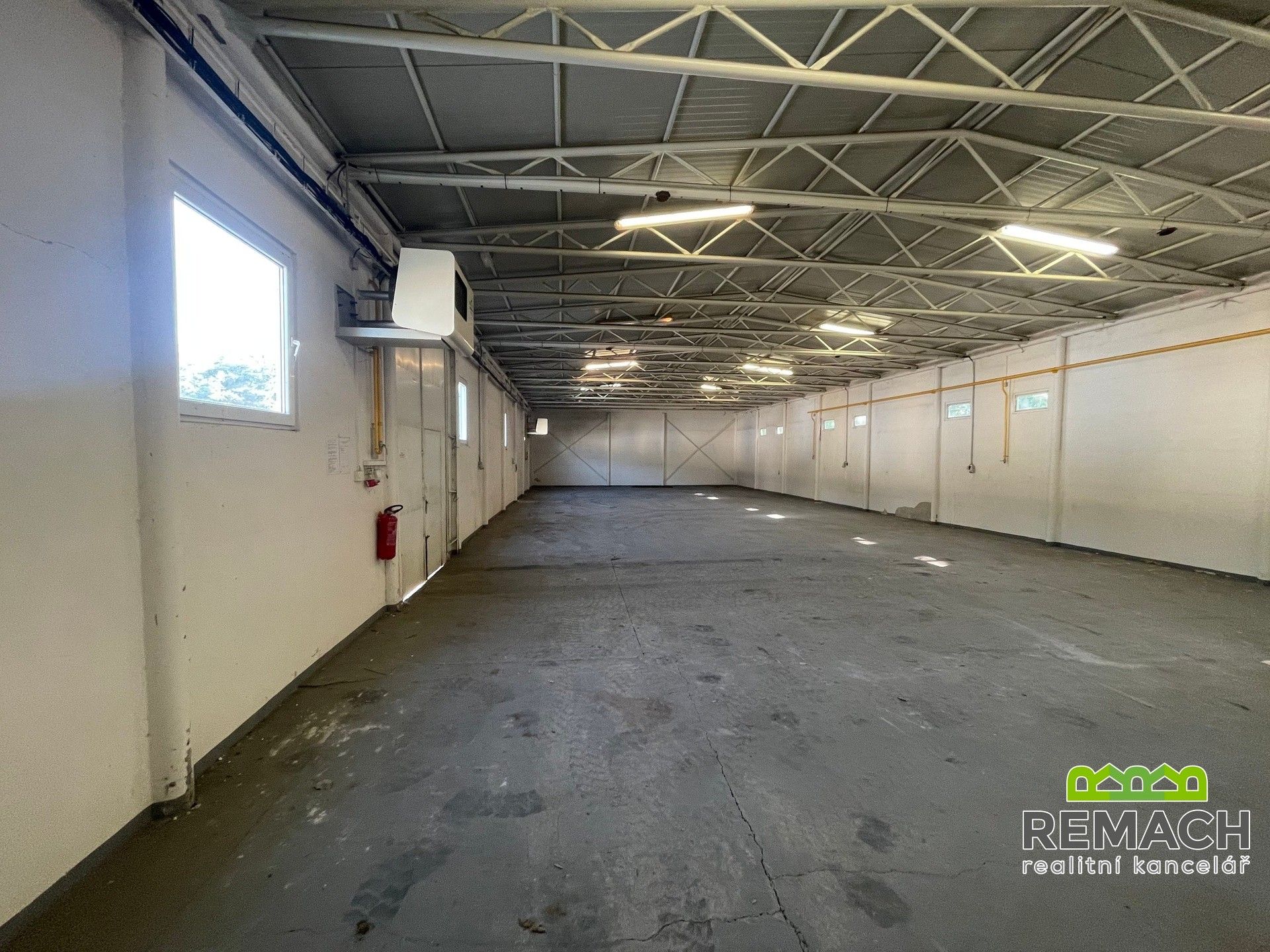 Pronájem sklad - Kovodělská, Moravský Písek, 300 m² - 2