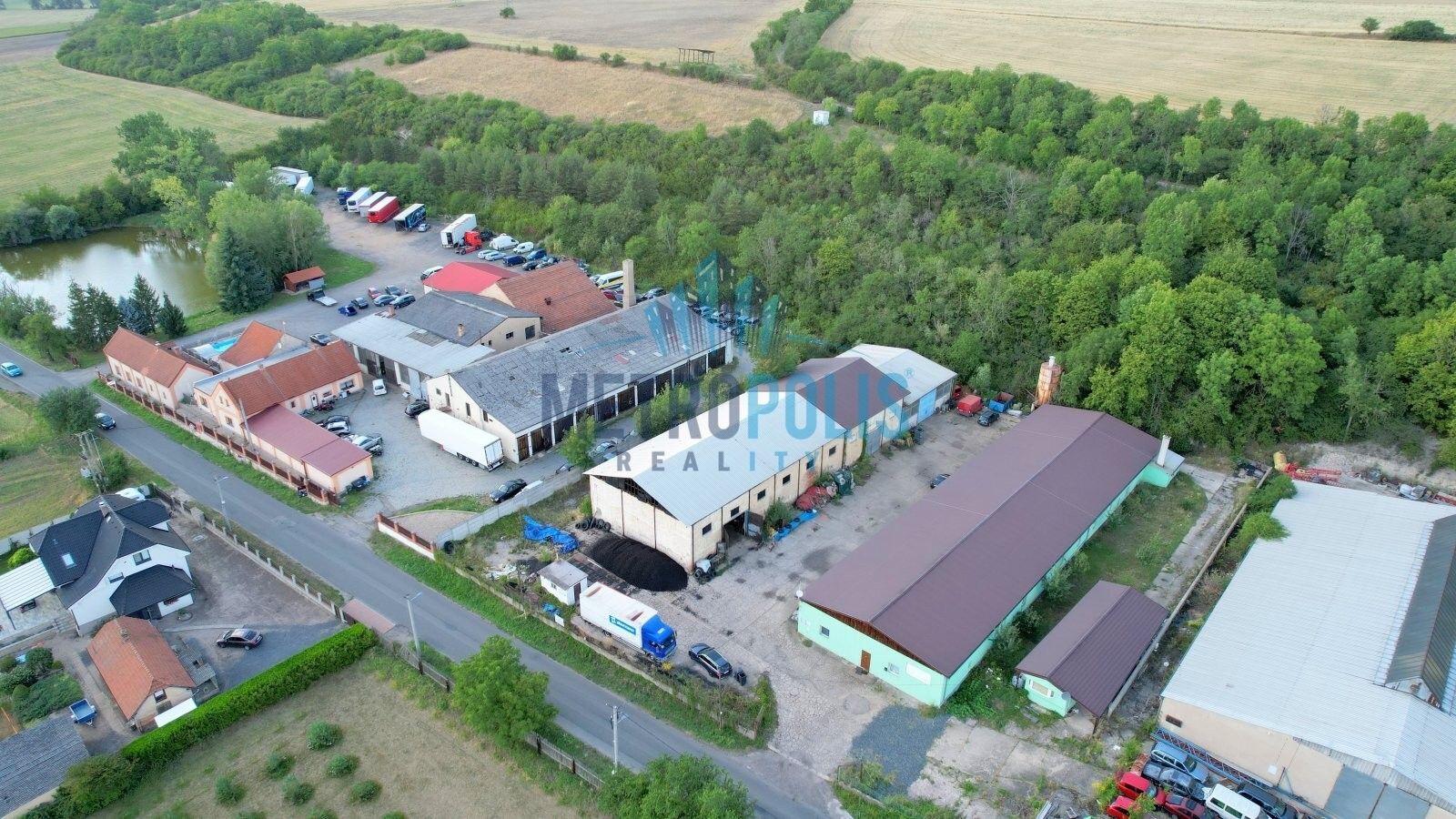 Sklady, Mělnická, Všetaty, 840 m² - 2