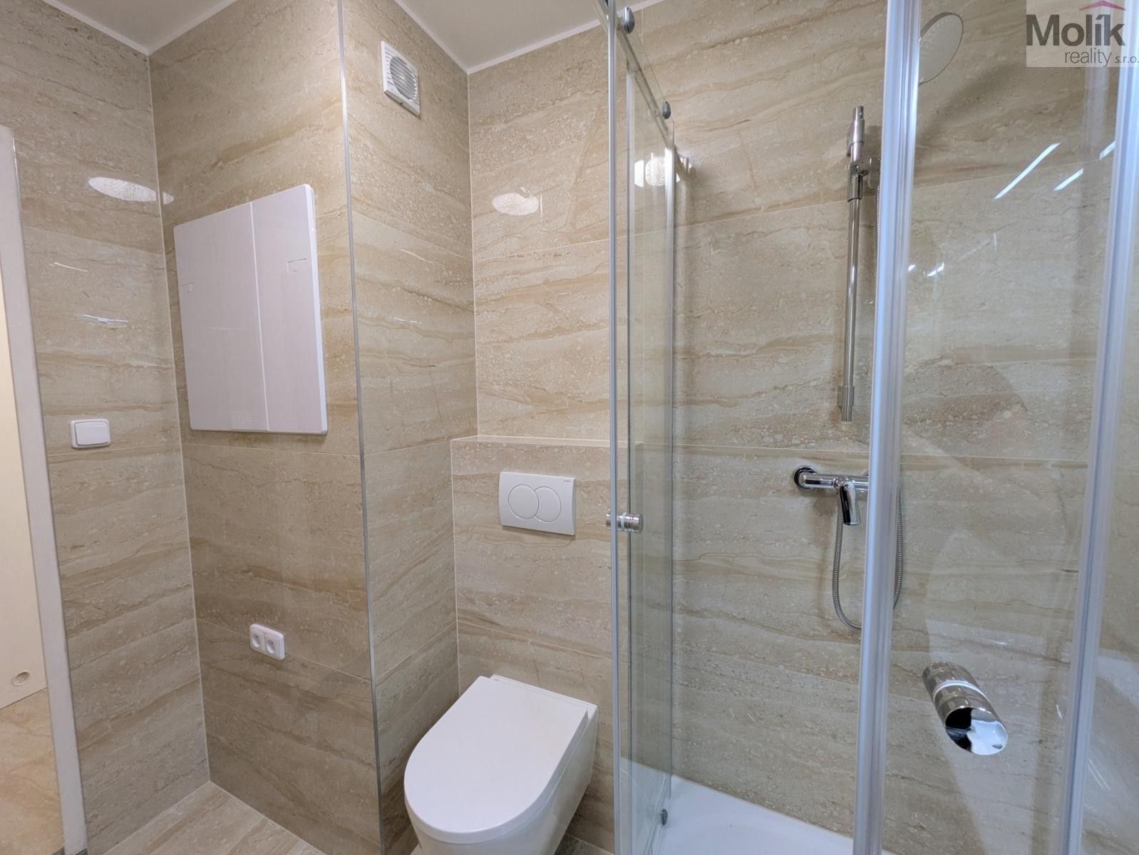 Byt 2+1 · 61 m² · Karla Čapka, Krupka - 3