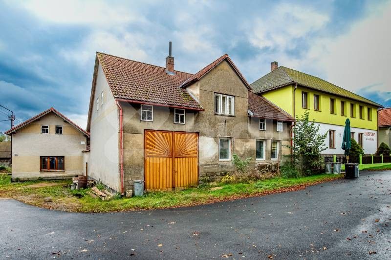 Rodinné domy, Černov, 147 m² - 1