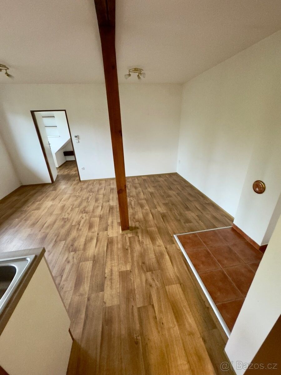 Pronájem byt - Rapotín, 788 14