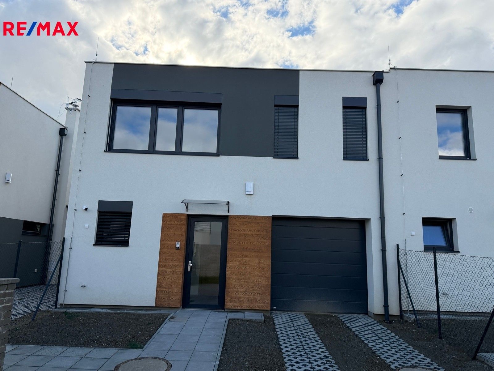 Pronájem rodinný dům - Vrbenská, Praha, 114 m²