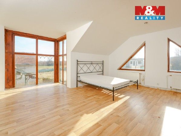 Prodej rodinný dům - Bylany, Miskovice, 643 m²