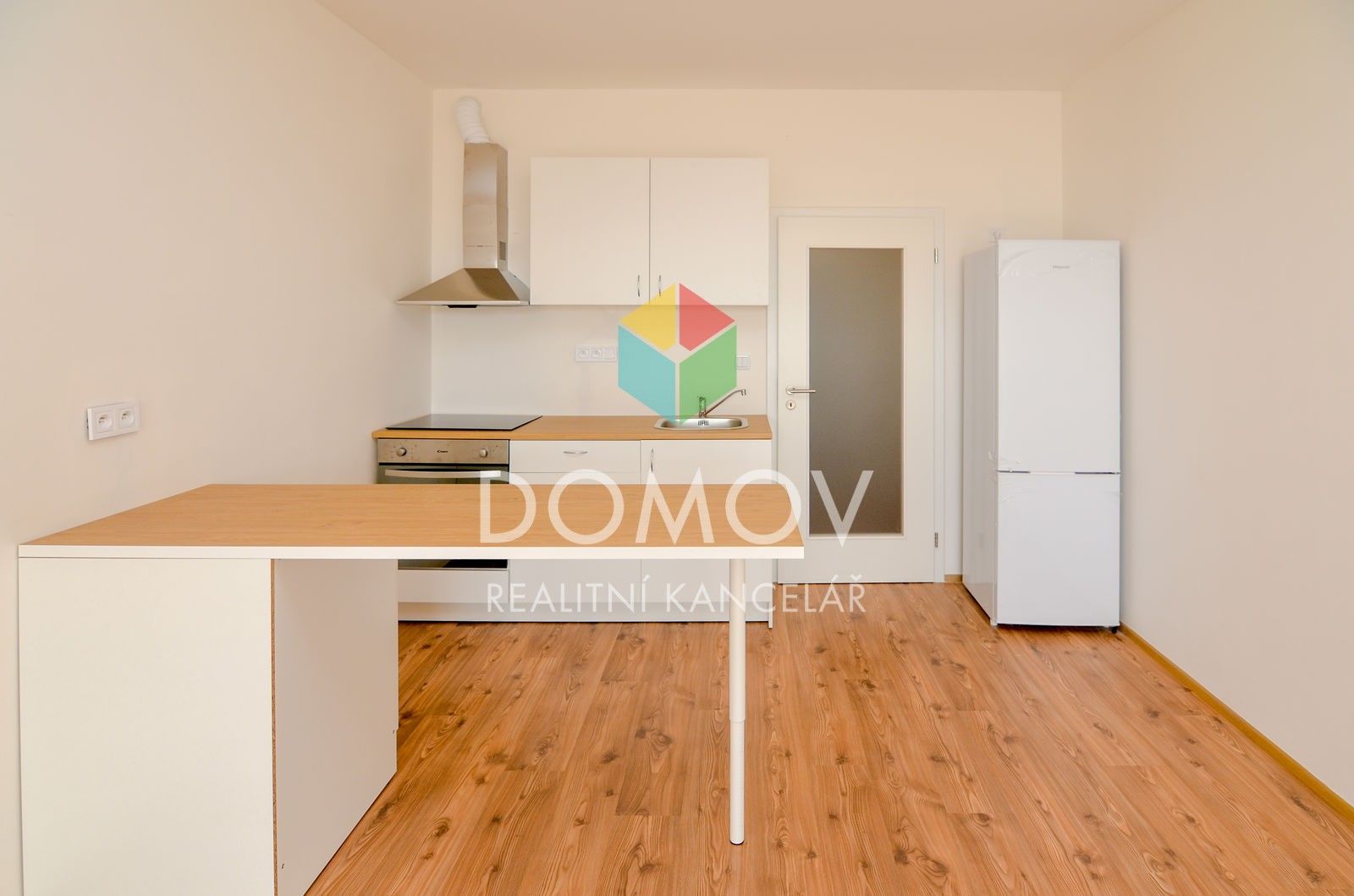 Pronájem byt 1+kk - Premonstrátů, Chýně, 36 m²