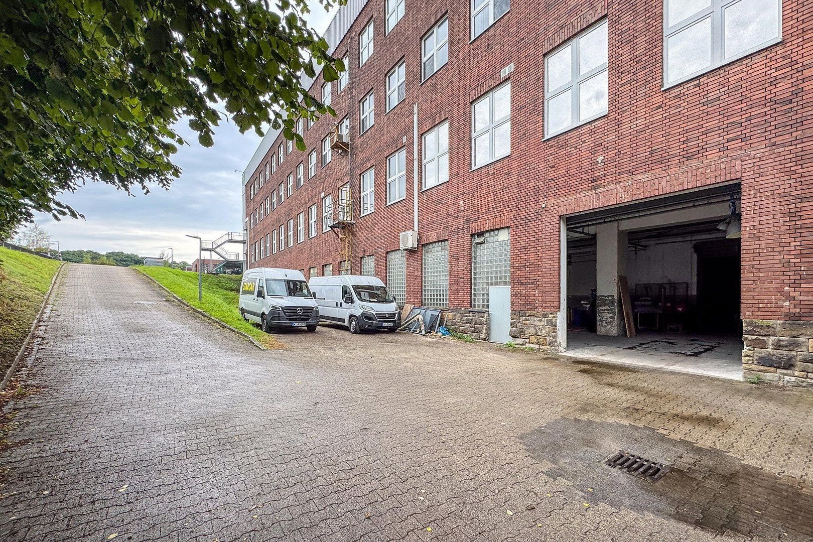 Obchodní prostory · 130 m² · Stockumer Straße 28, , Severní Porýní-Vestfálsko - 3