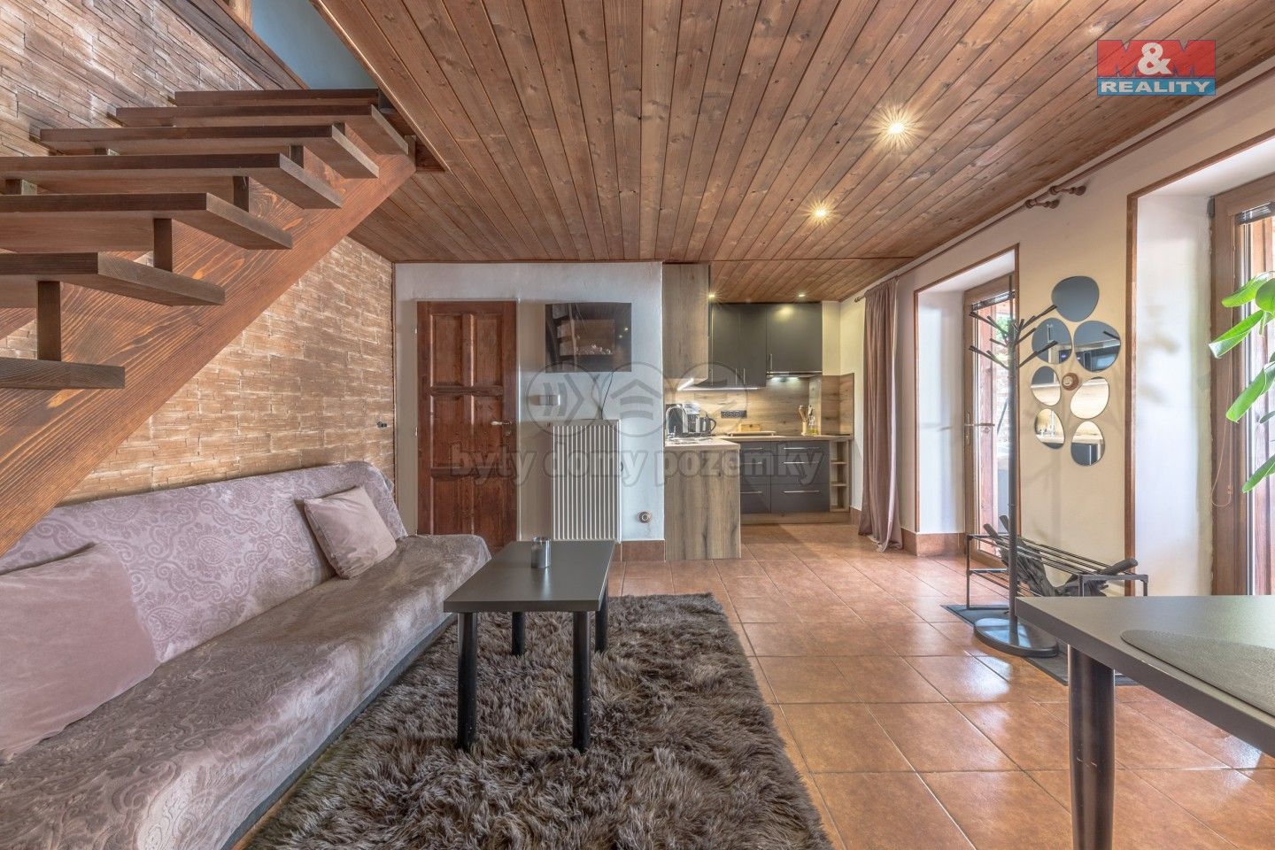 Prodej chalupa - Štikov, Nová Paka, 220 m²