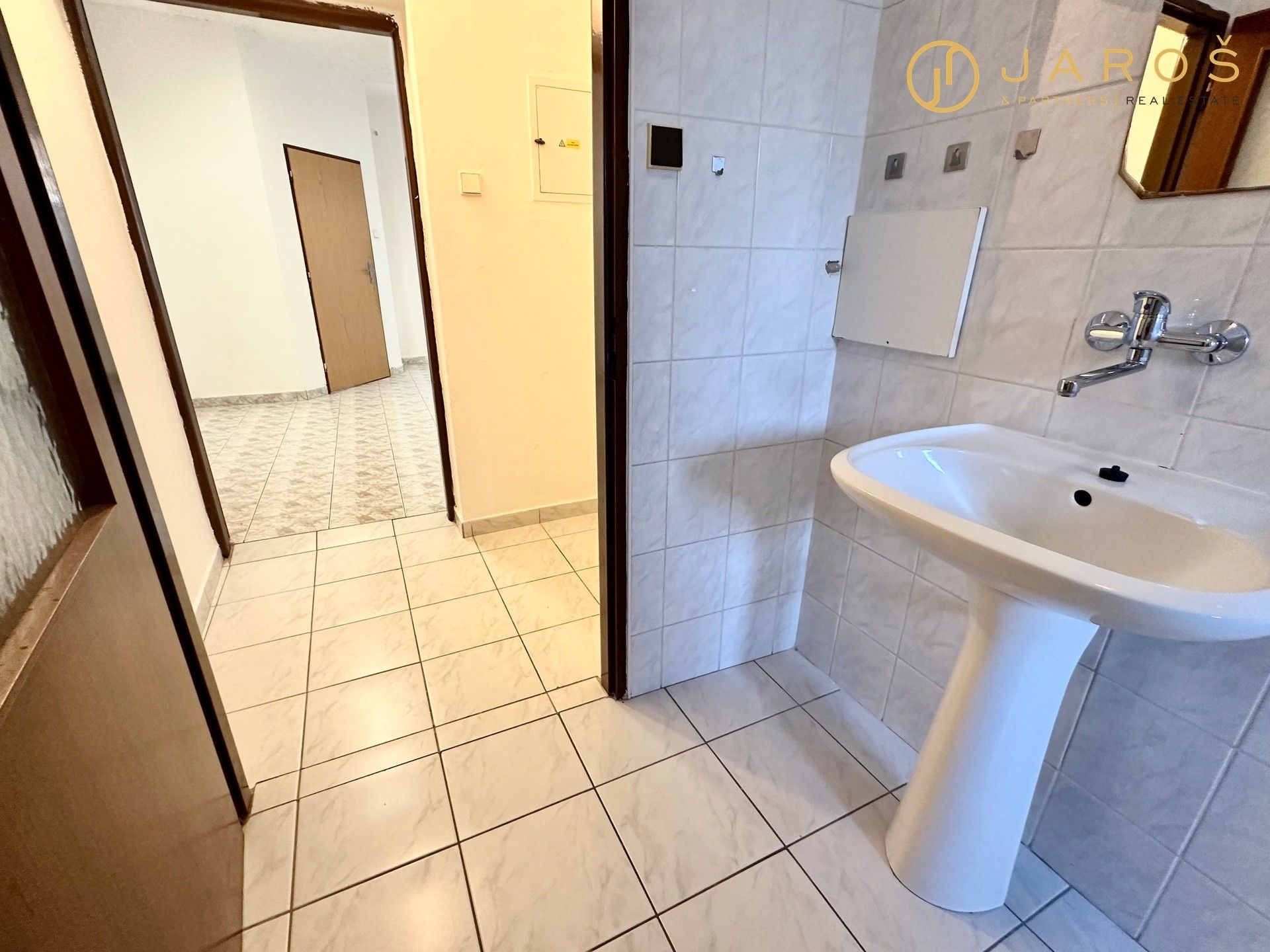 Byt 1+1 · 51 m² · Zahradní 371, Klášterec nad Ohří - 4