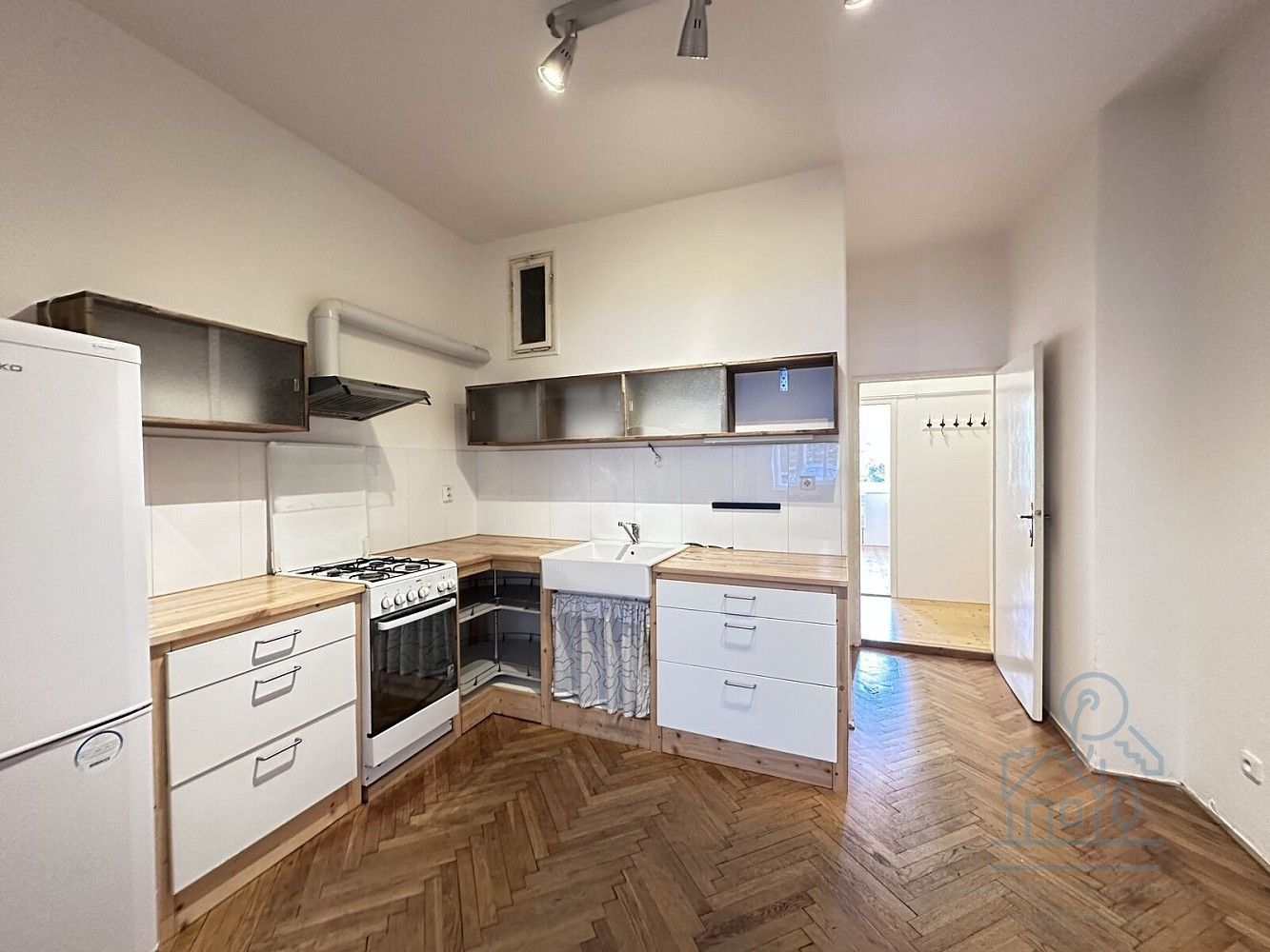 2+1, Adamovská, Praha 4 - Michle, 54 m² - 1