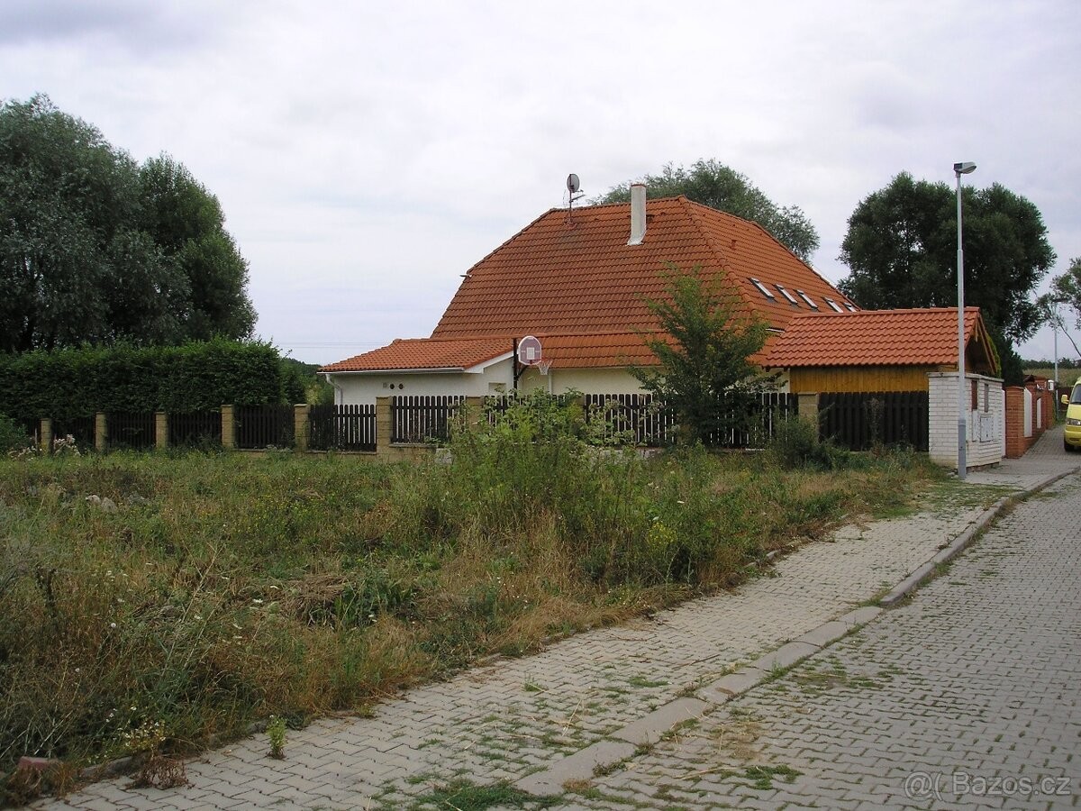 Pozemek pro bydlení, 540 m²