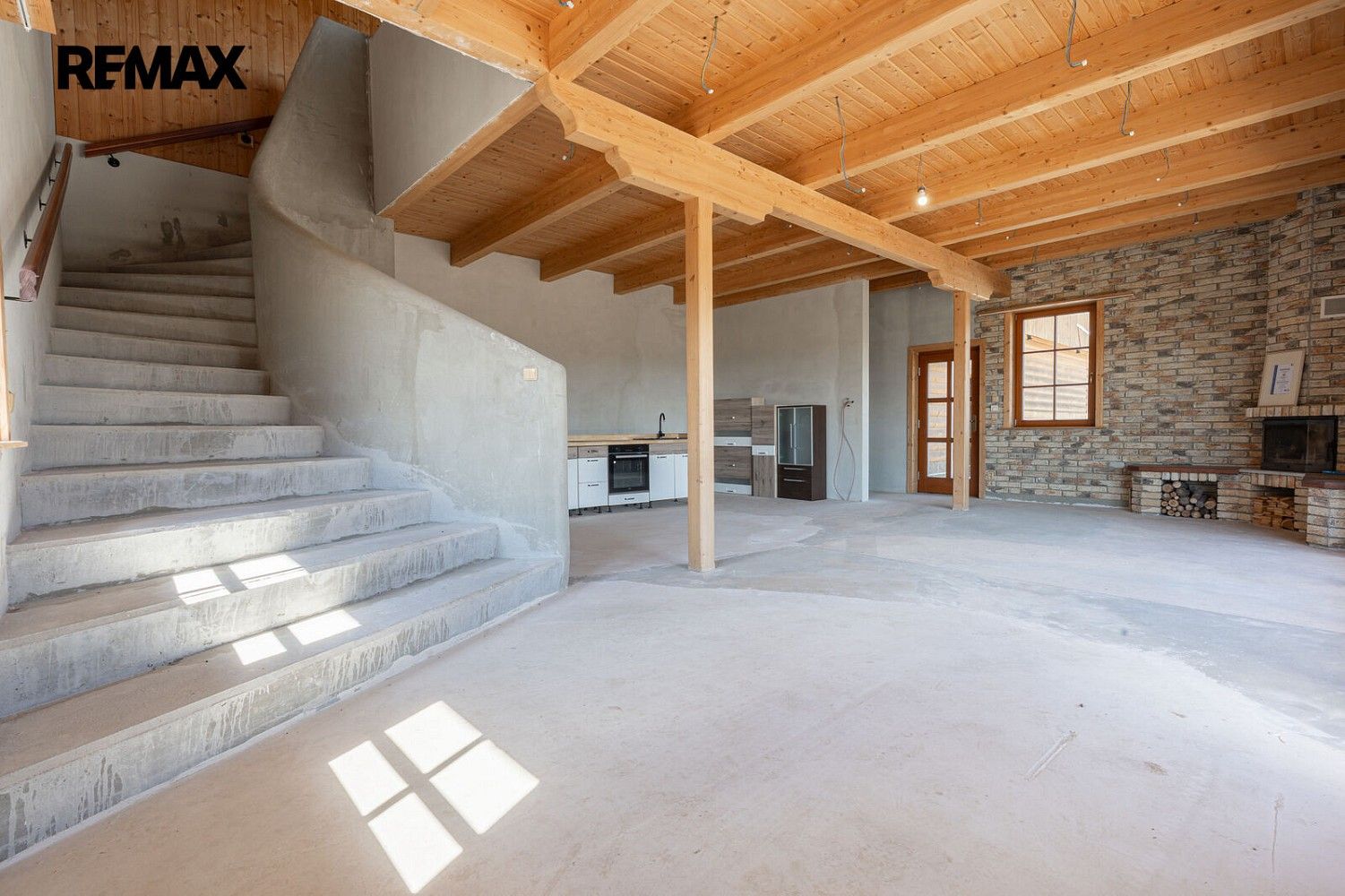 Rodinný dům · 708 m² · Králův Dvůr - Zahořany, okres Beroun, Středočeský kraj - 3