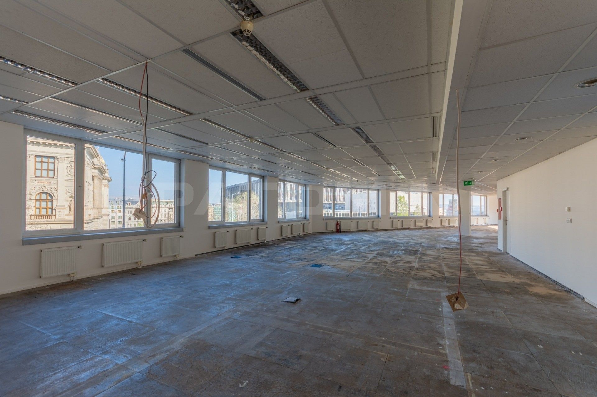 Pronájem kancelář - Škrétova, Praha, 480 m² - 5