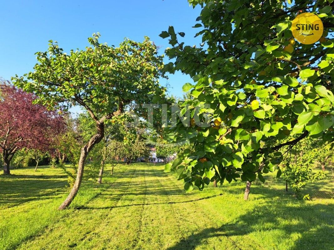 Prodej pozemek pro bydlení - Rataje, 1 m²