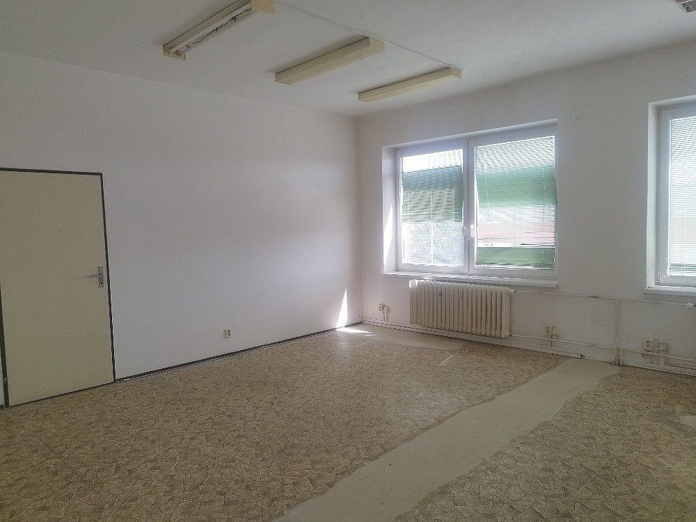 Kancelář · 65 m² · Pardubice - Zelené Předměstí, Pardubický kraj - 3