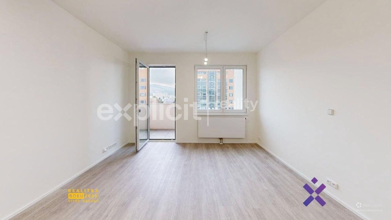 Pronájem byt 1+kk - Nad Stráněmi,Zlín,Zlín, 33 m²