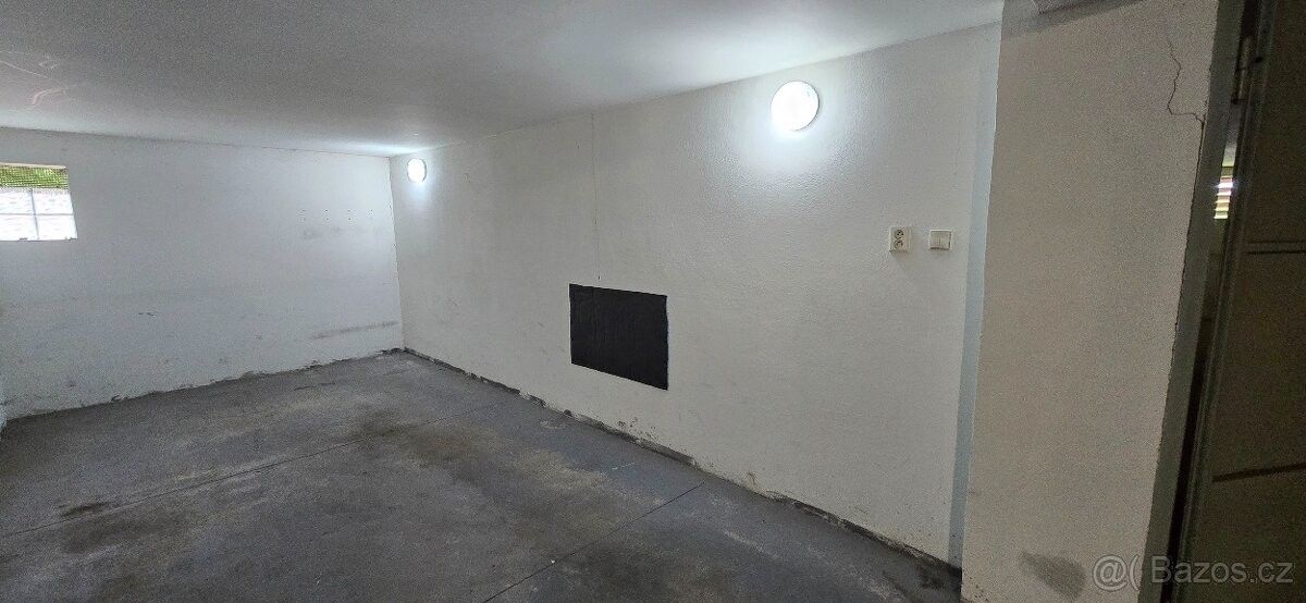 Pronájem garáž - Brno, 628 00