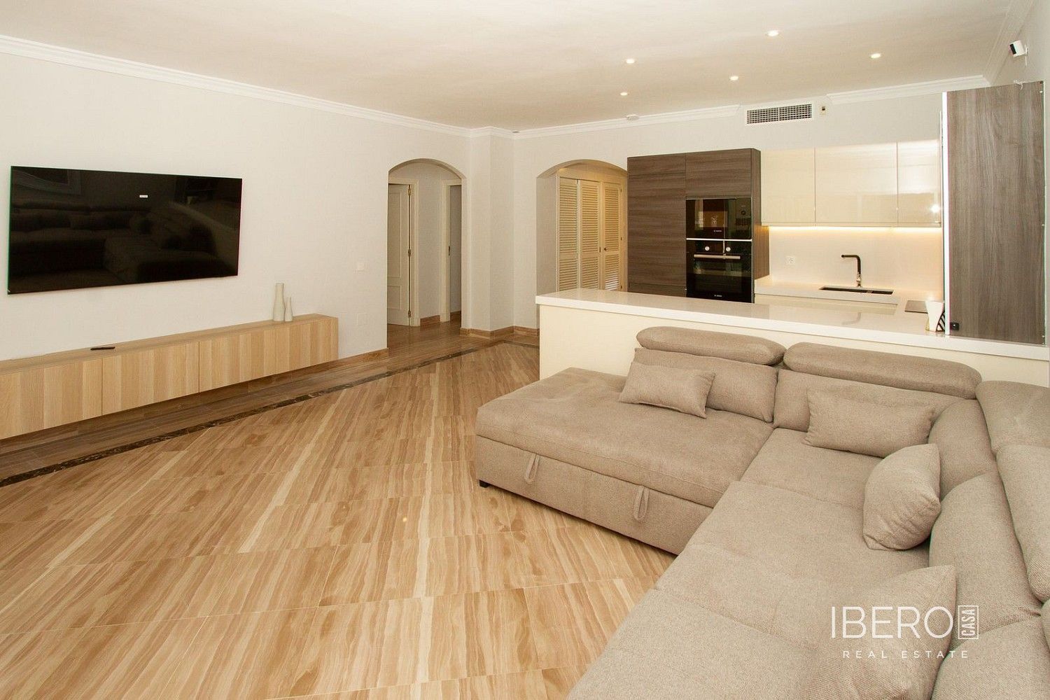 4+kk, Elviria, Španělsko, 250 m² - 1