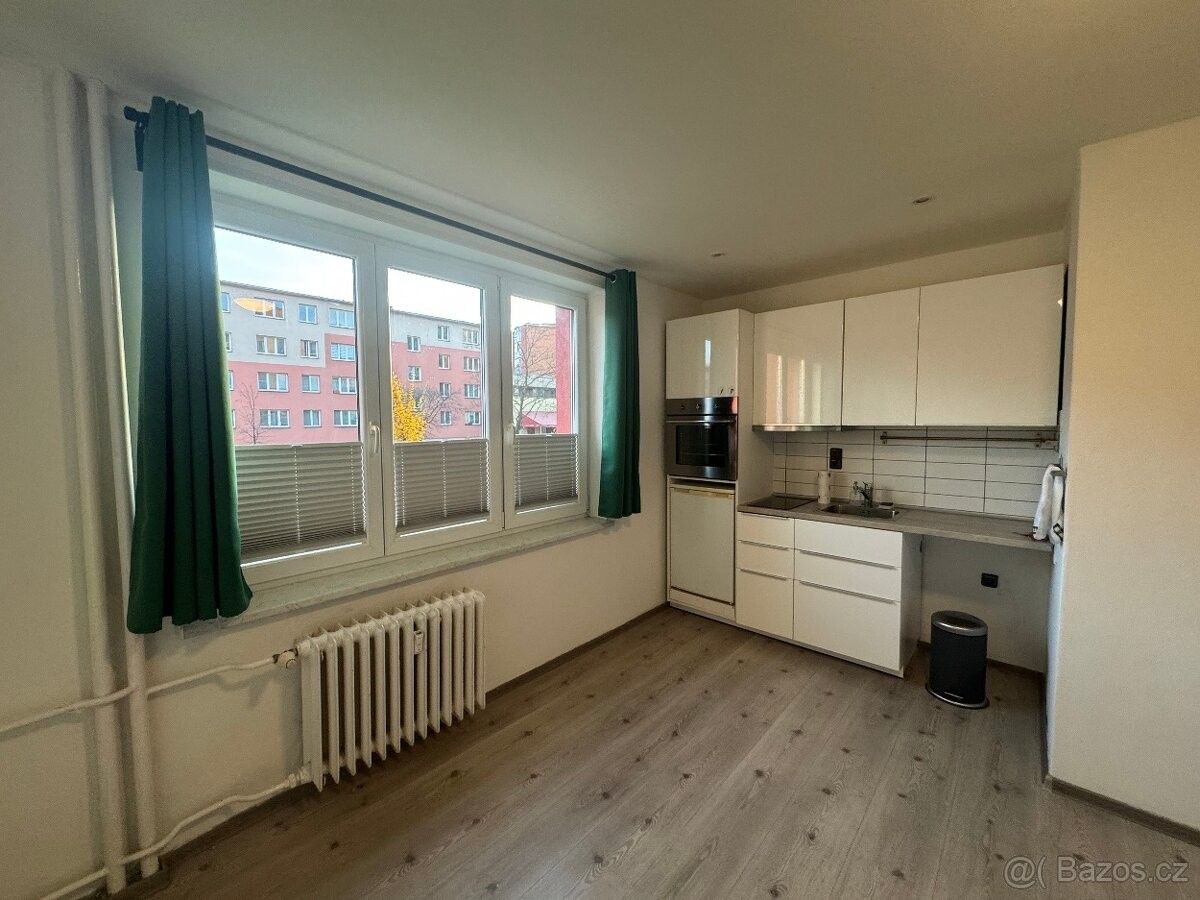 Pronájem byt - Ostrava, 708 00
