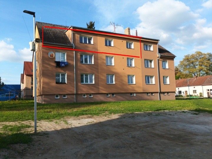 Byty, Počátky, 394 64