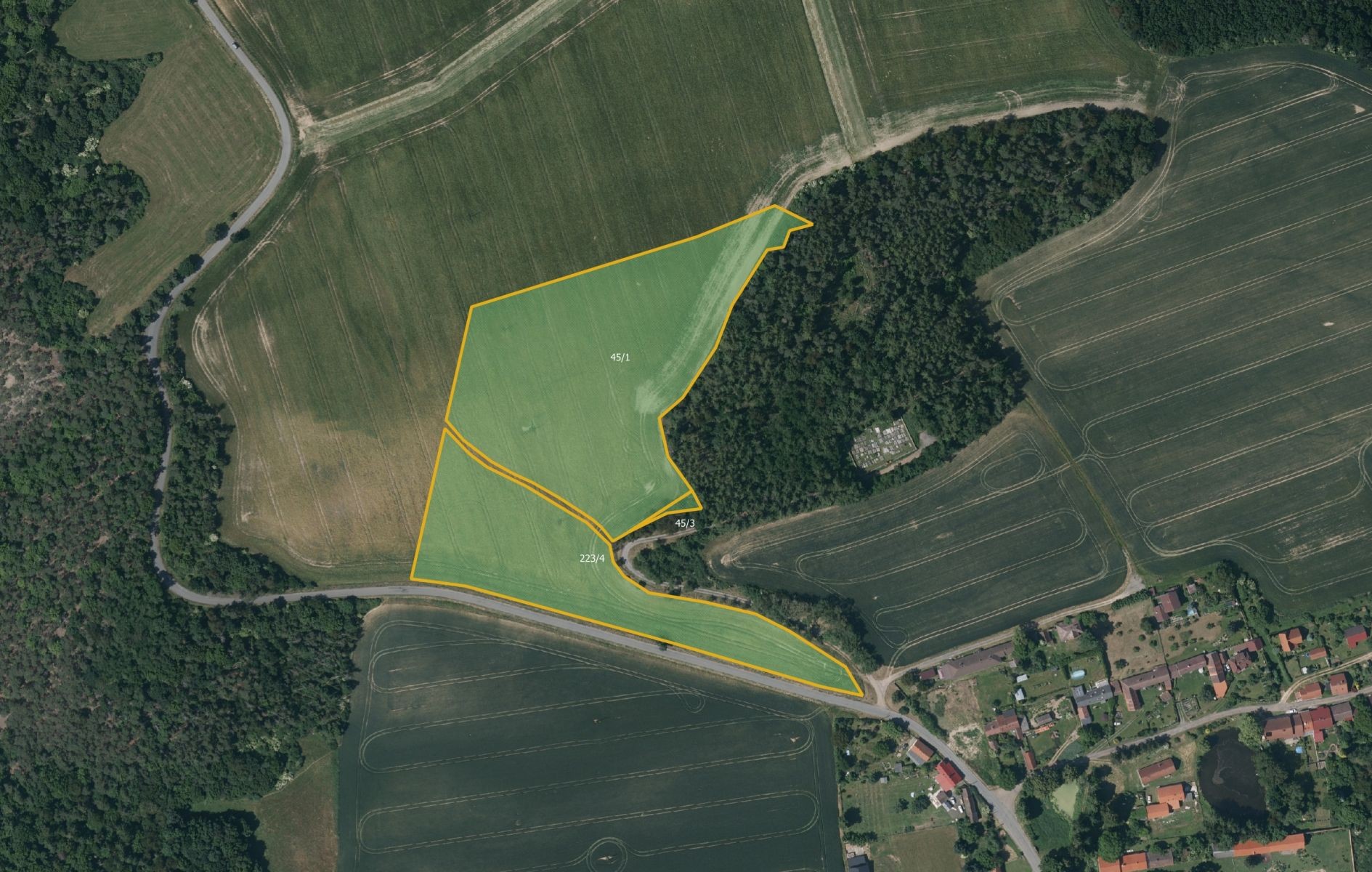 Zemědělské pozemky, Kladruby Hřešihlavy - 1