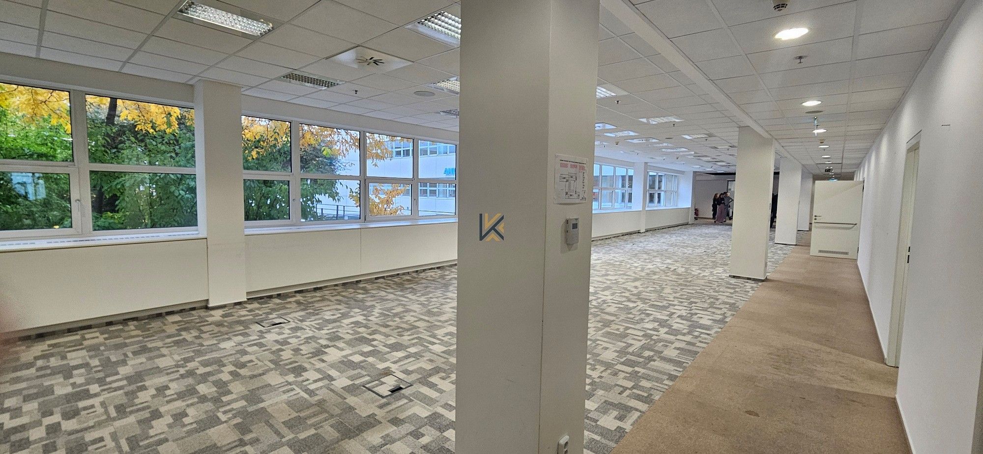 Pronájem kancelář - Praha - Smíchov, okres Praha 5, Hlavní město Praha, 2 344 m² - 1