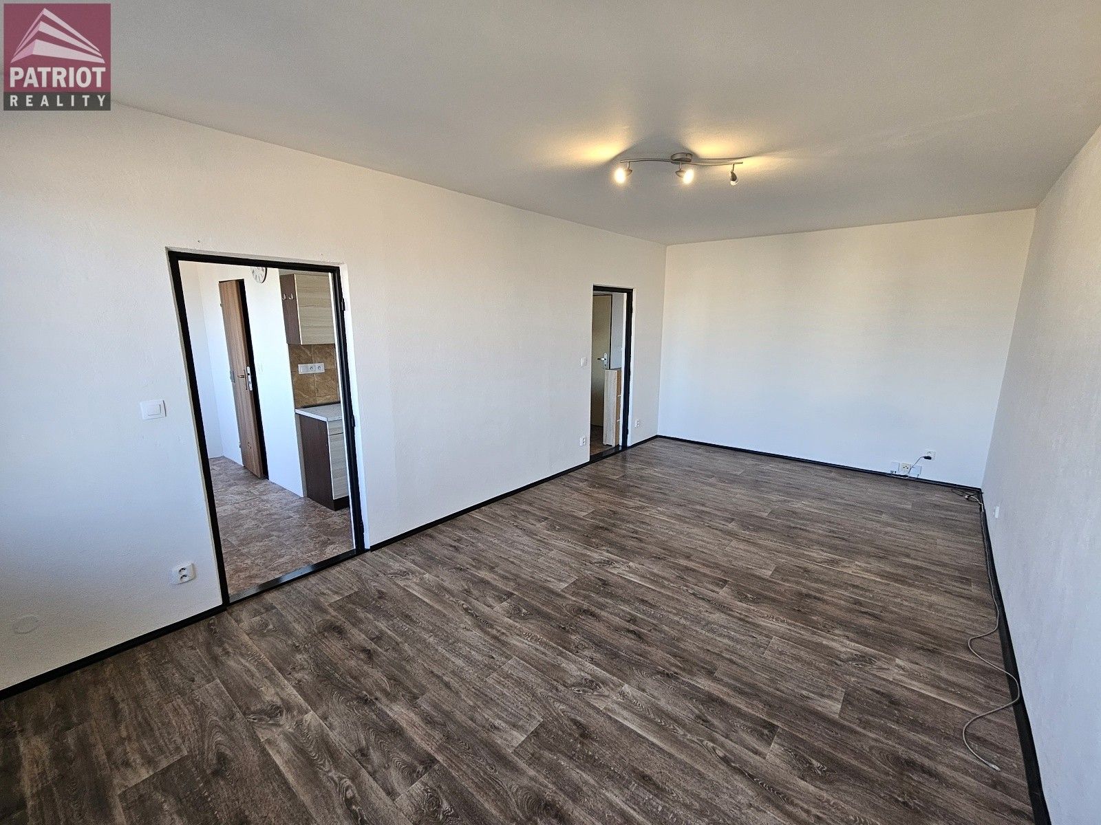 Pronájem byt 1+1 - Kmochova, Olomouc, 45 m²