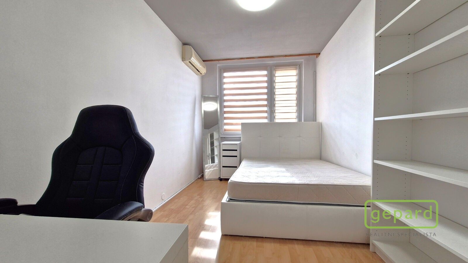 Byt 3+kk · 76 m² · Hovorčovická 1717, Praha Kobylisy - 4