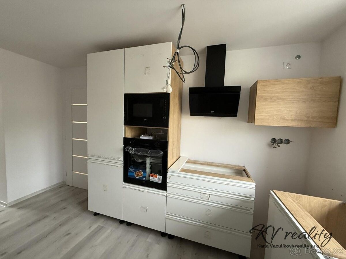 Byty, Vsetín, 755 01