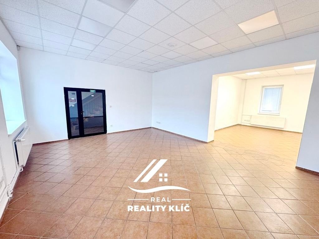 Obchodní prostory, Hlučín, 748 01