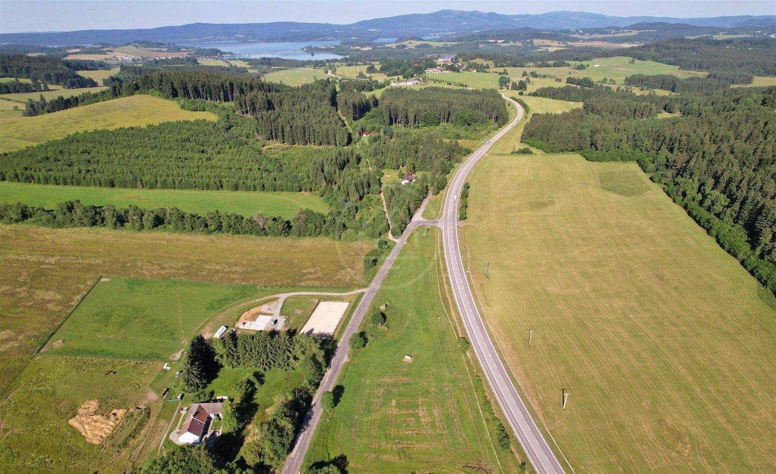 Prodej komerční pozemek - Hořice na Šumavě - 5