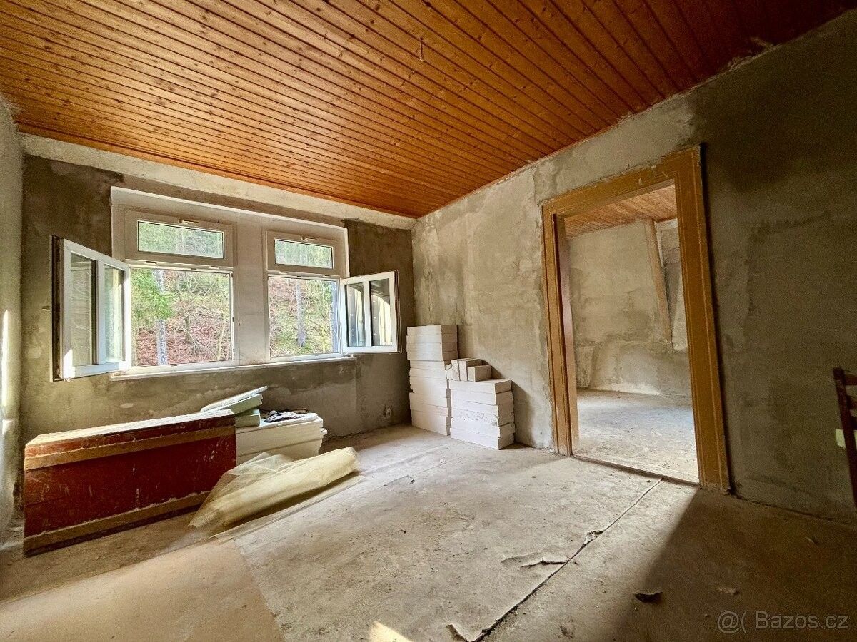 Prodej restaurace - 987 66, Zahraničí