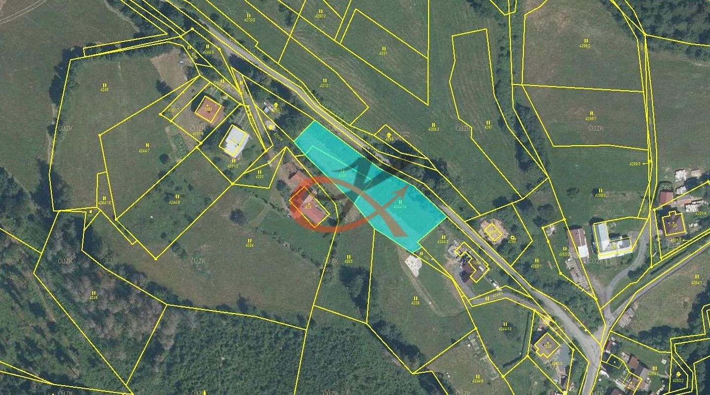 Pozemek, 2 064 m²