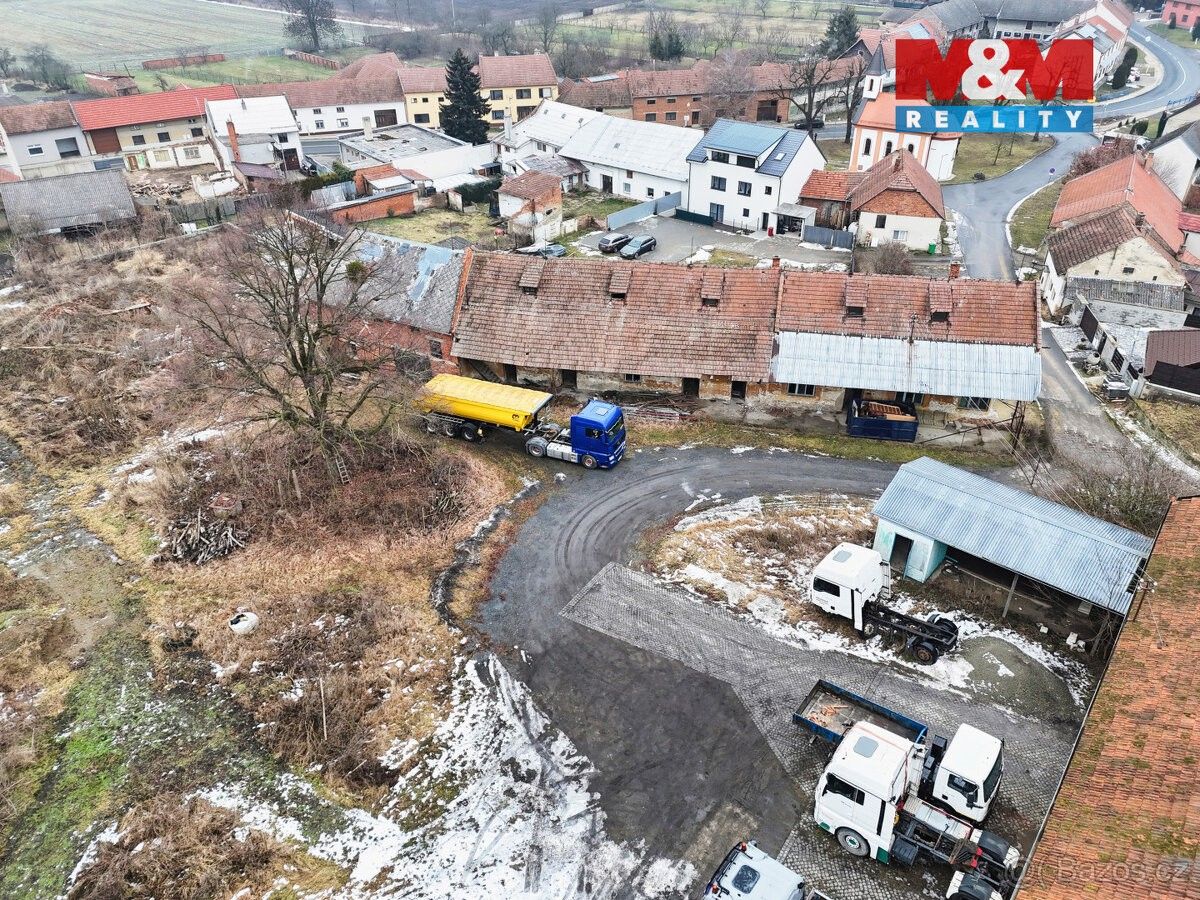 Stavební pozemek, Ivanovice na Hané – další