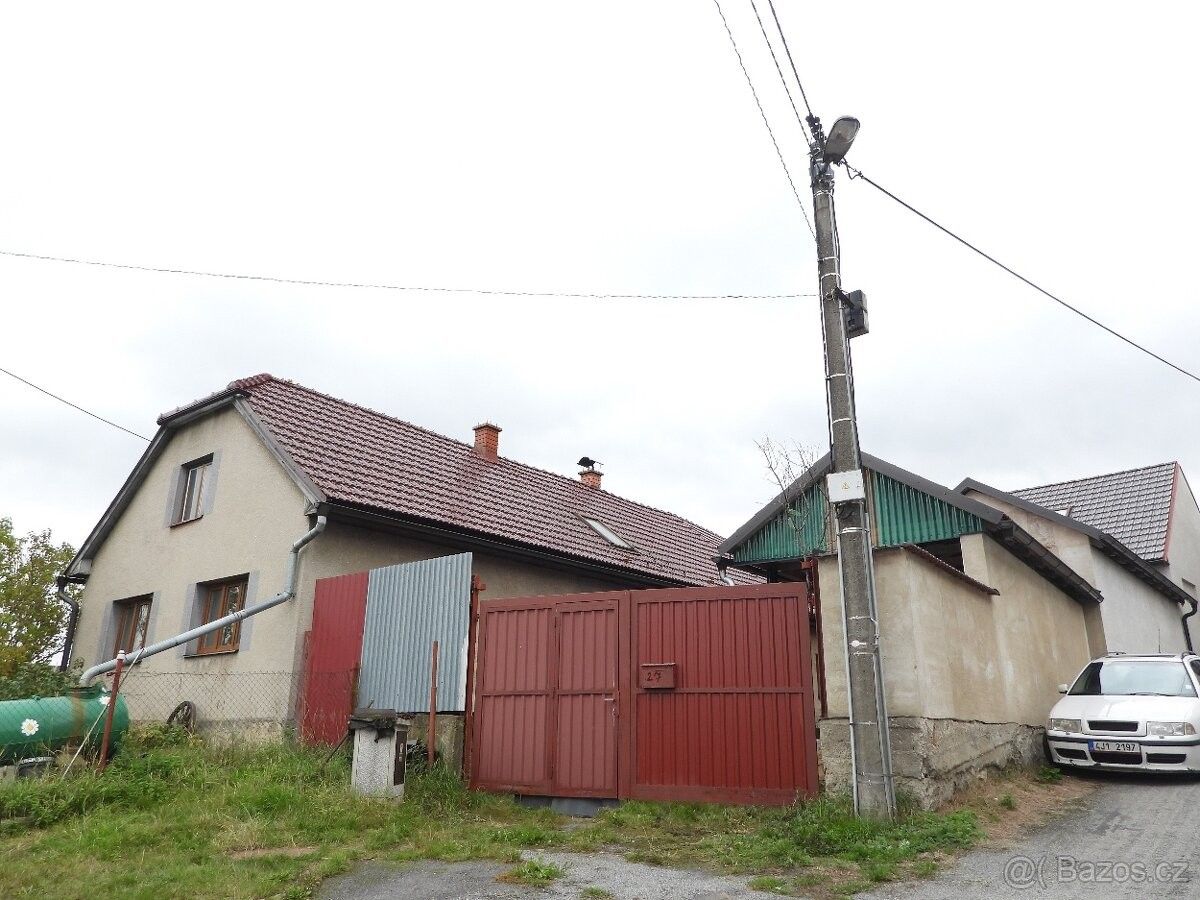 Chaty, Polná, 588 13