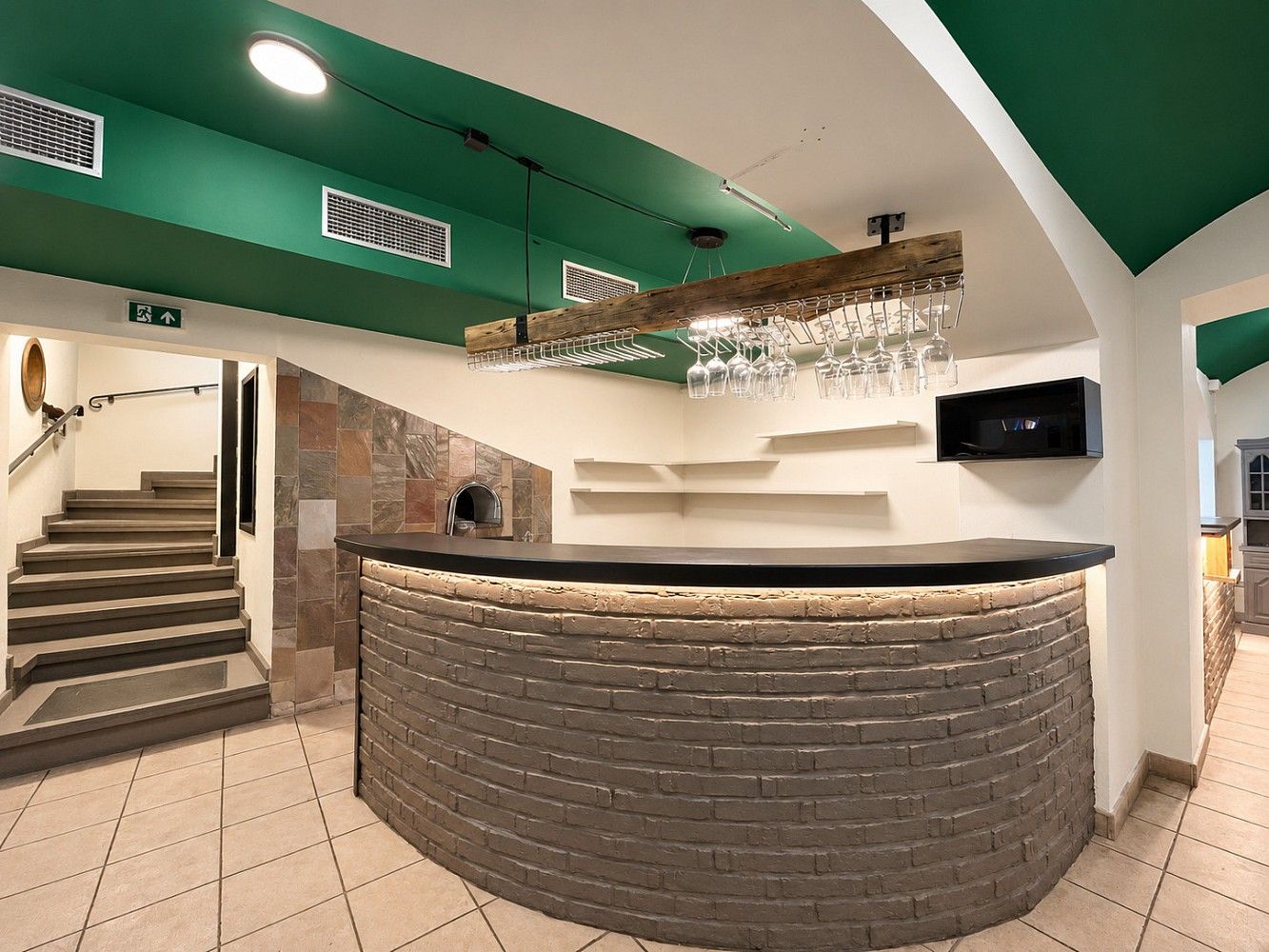 Restaurace, Praha - Vršovice, okres Praha 10, Hlavní město Praha, 297 m² - 2