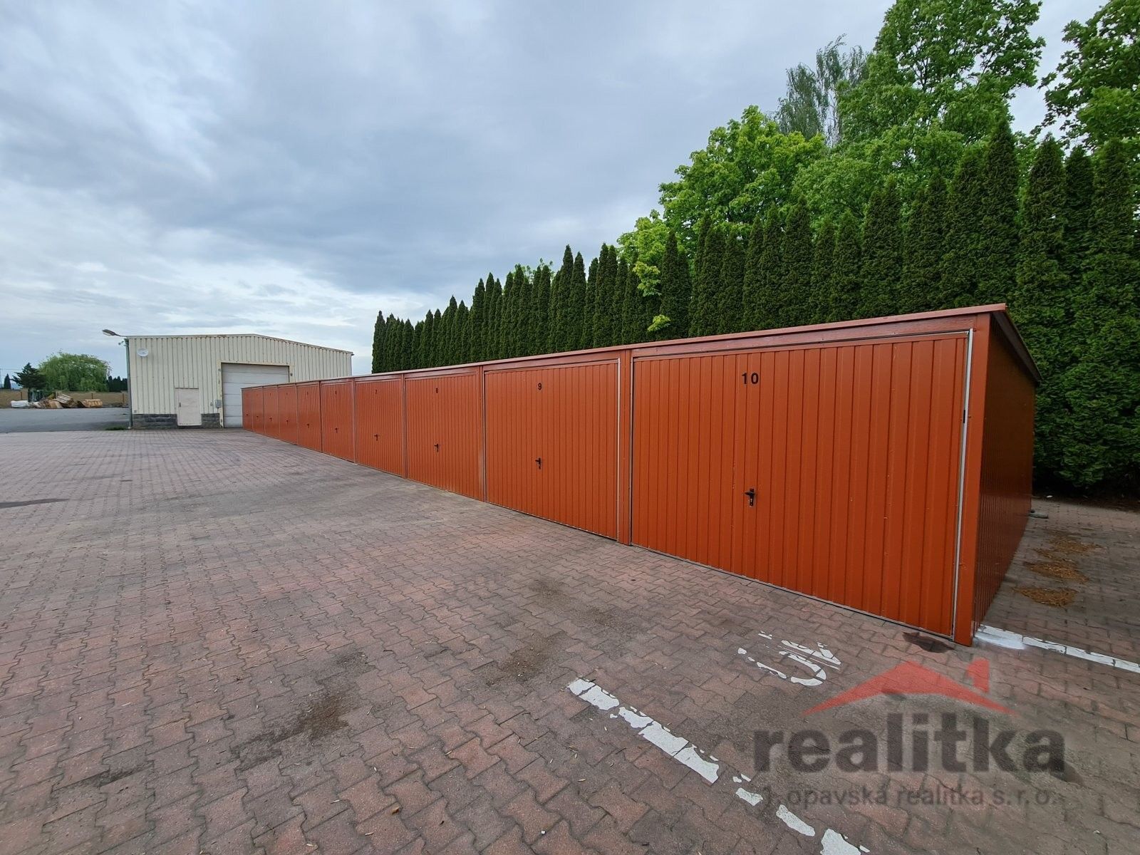 Garáže, Podvihovská, Opava, 16 m² - 2