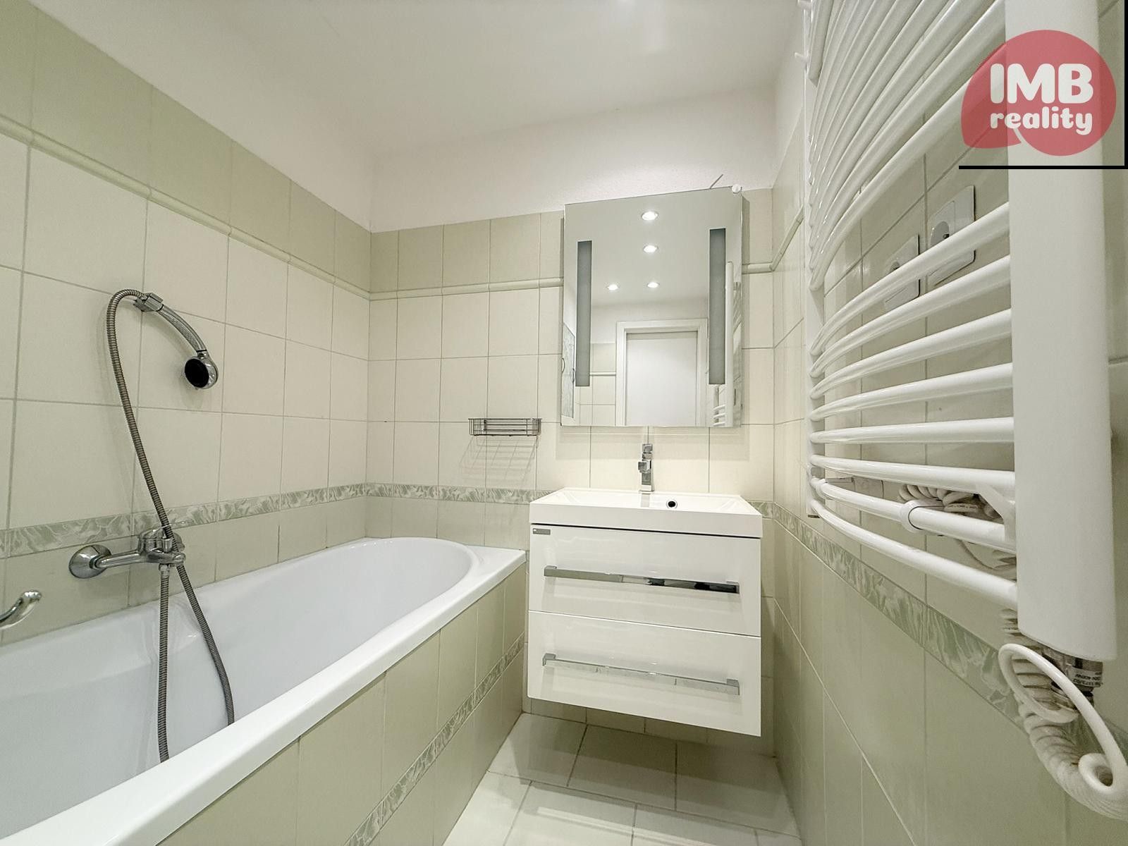 Prodej byt 3+1 - Školní, Chodov, 69 m² - 2