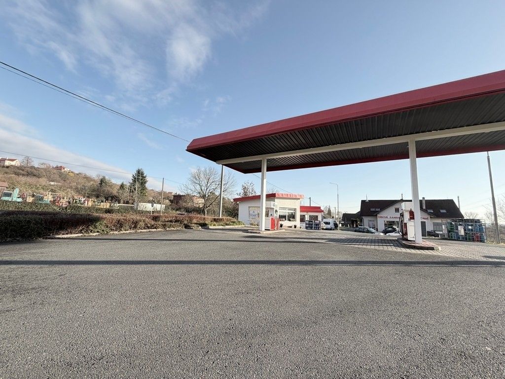 Ostatní, Kly, 277 41