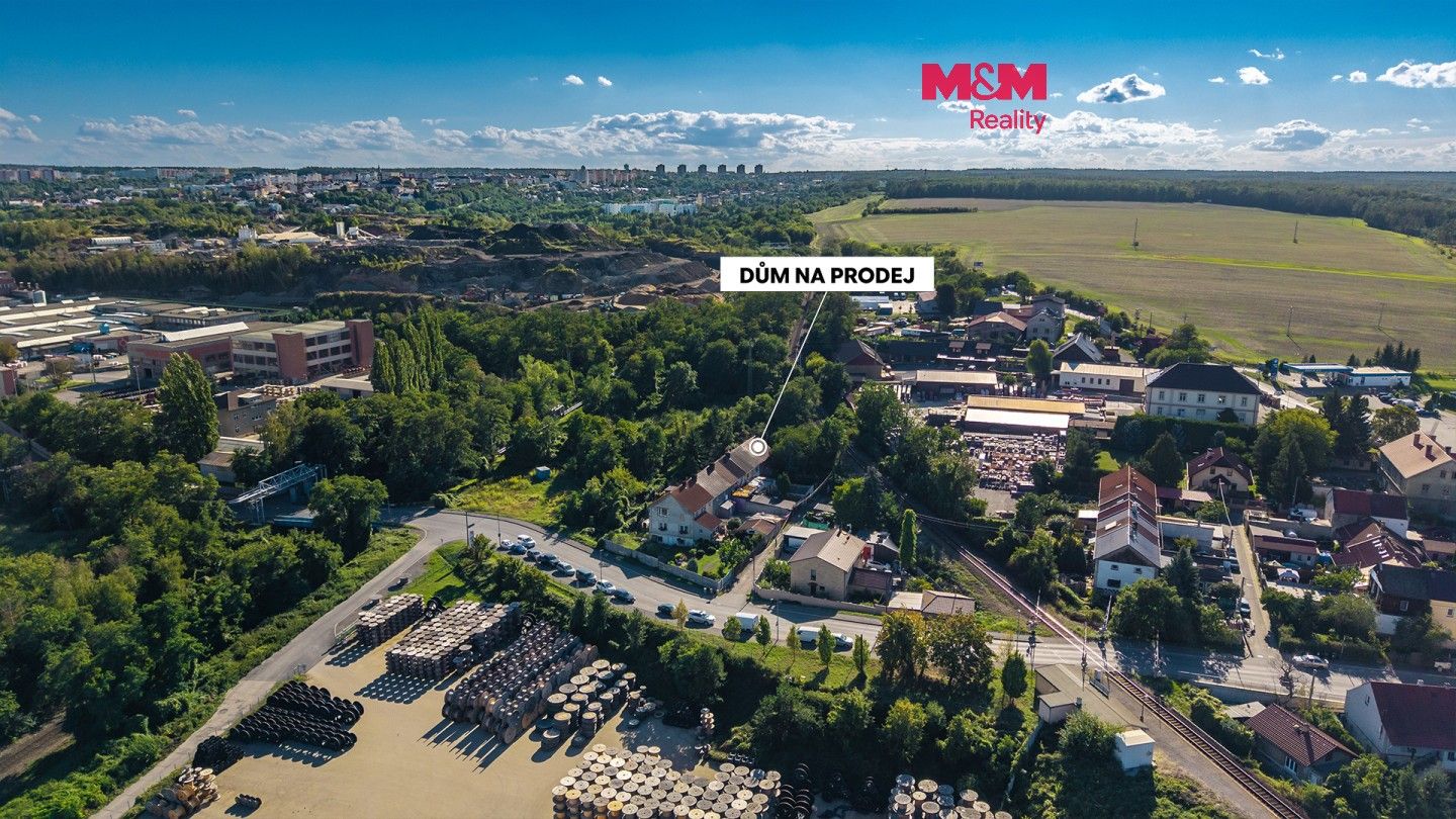 Rodinné domy, Újezdská, Kladno, 311 m²
