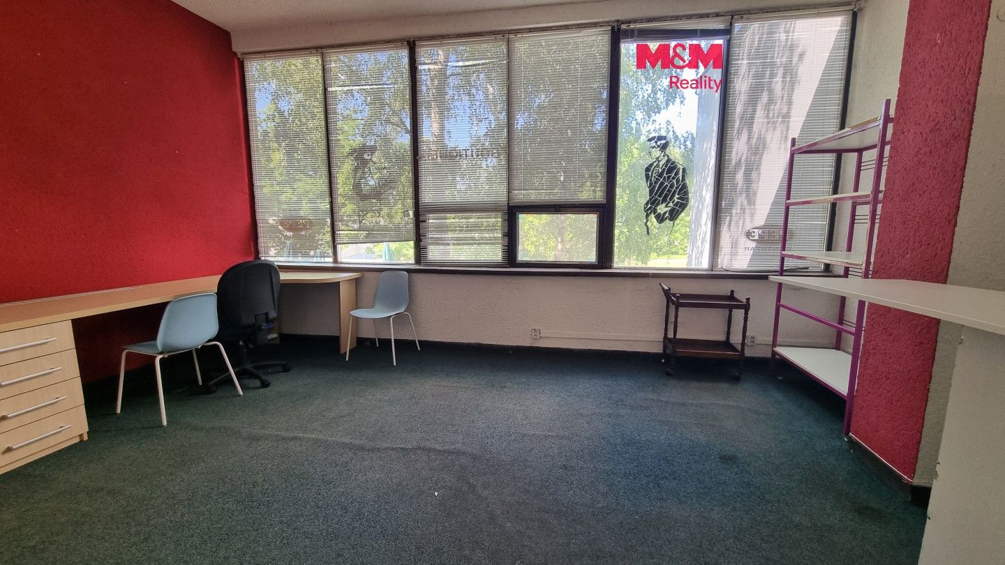 Kanceláře, F. S. Tůmy, Orlová, 21 m² - 1