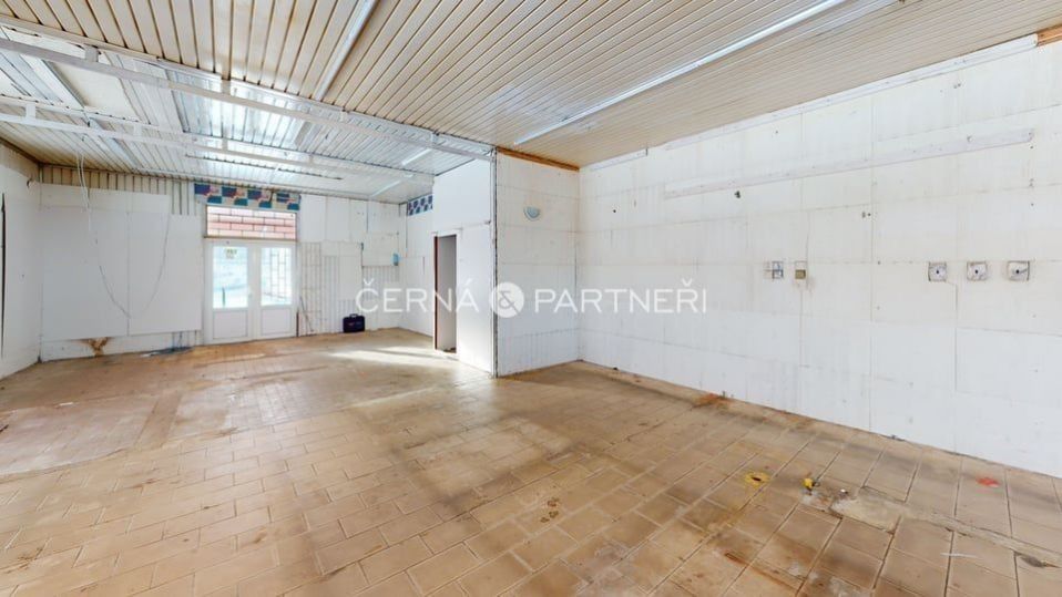 Prodej obchodní prostory - Dubí Cínovec, 390 m² - 5