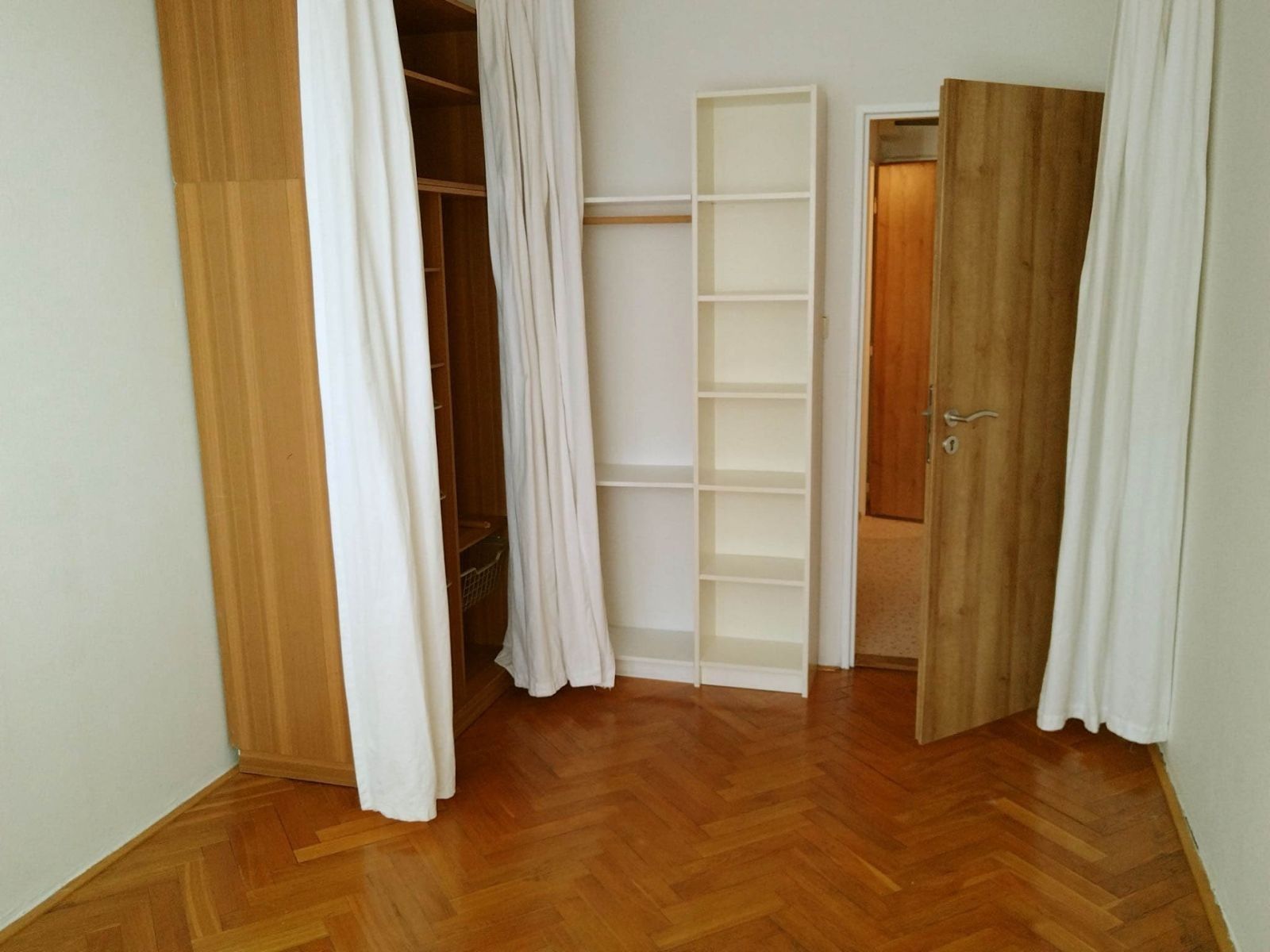 Pronájem byt 2+kk - Gutova, Praha - Strašnice, 45 m² - 5