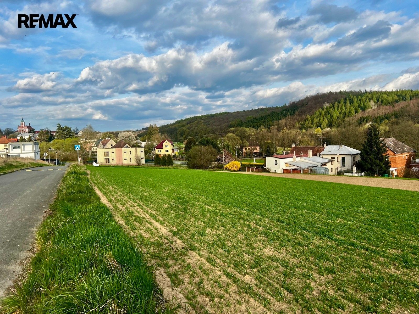 Pozemek pro bydlení · 975 m² · Zlín - 3